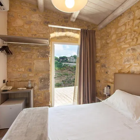 San Giorgio Palace Ibla 4*